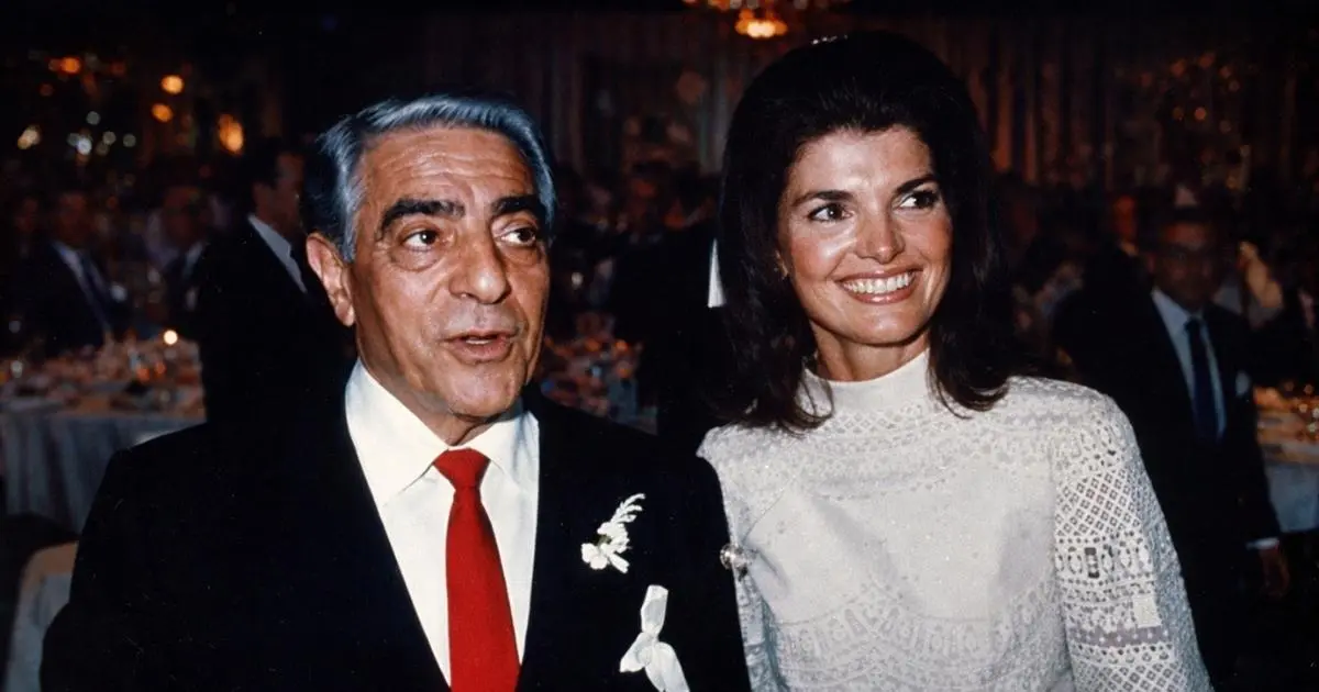 The Day Jackie Kennedy Shocked the World by Marrying Aristotle Onassis